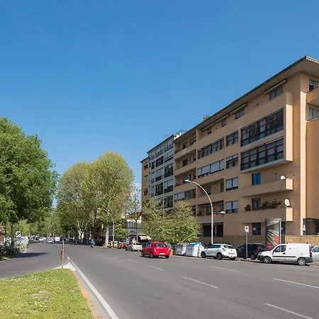 Roommo Lungarno * 佛罗伦萨