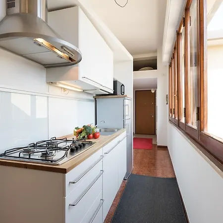 Roommo Lungarno Appartement *
